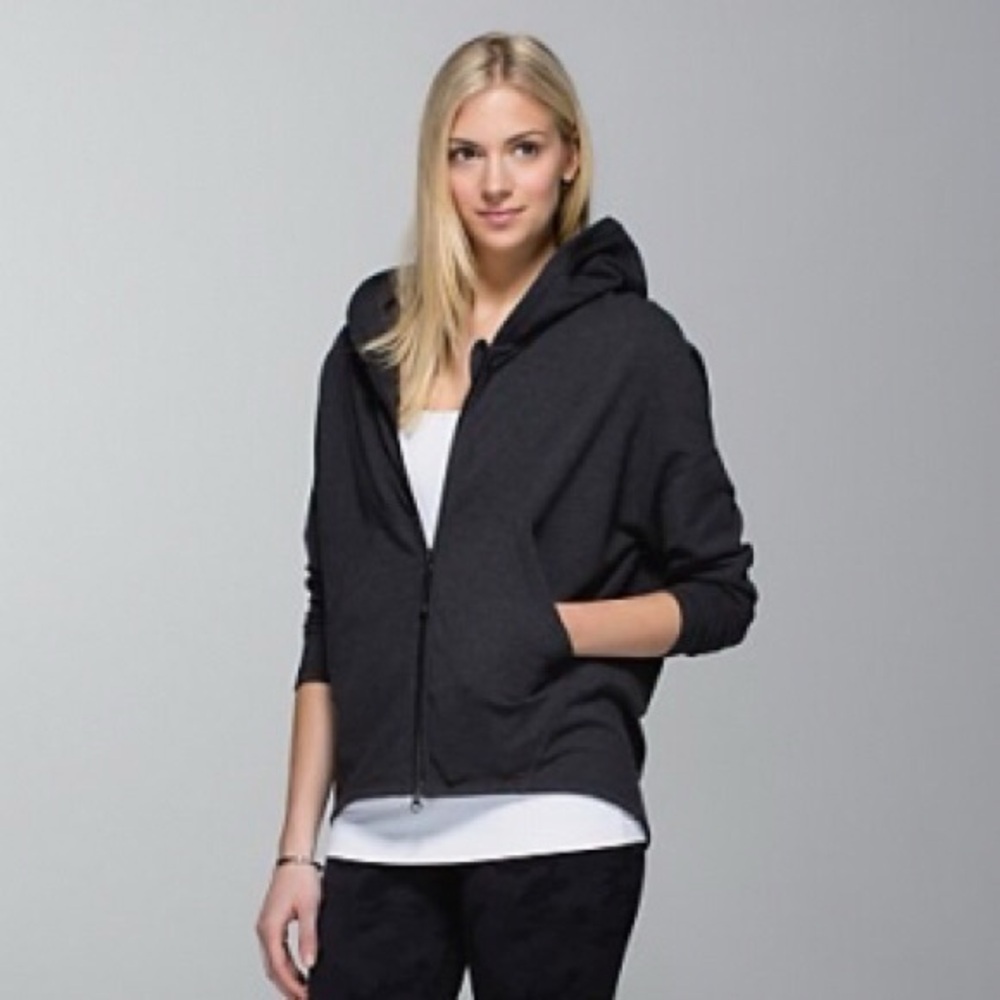 EUC Lululemon Hold Your Om Hoodie
